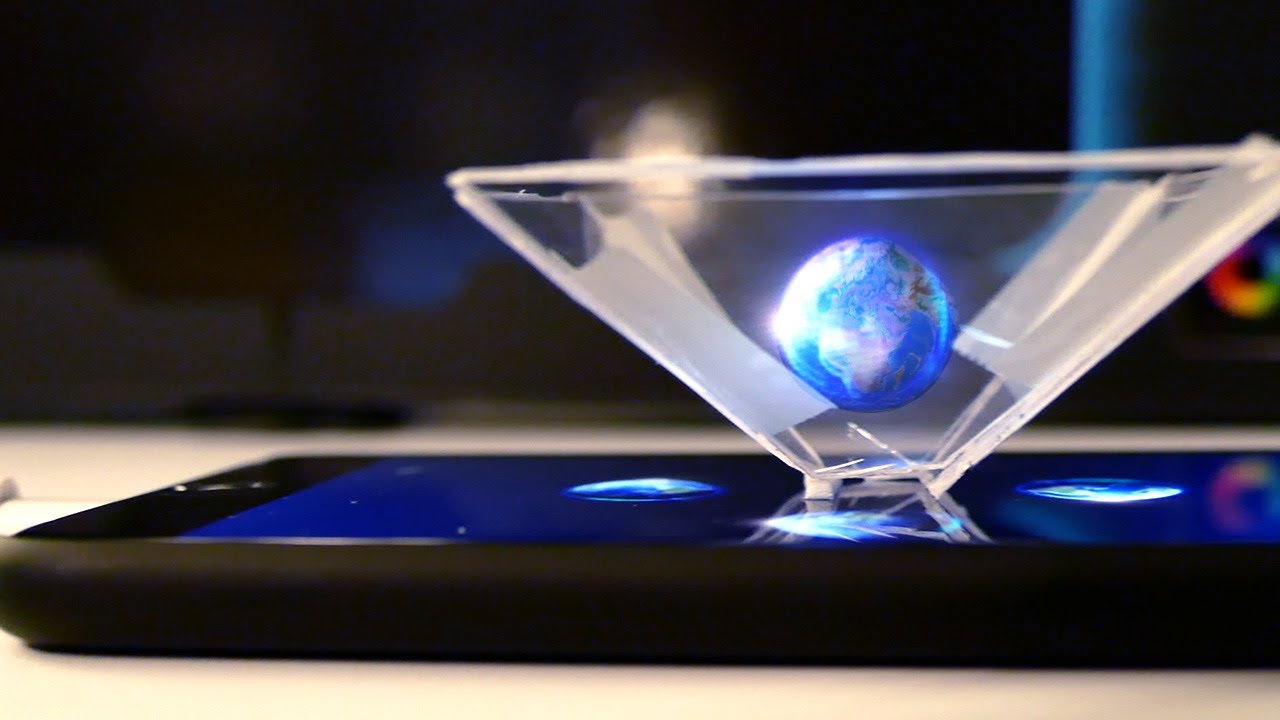 AT&T, Verizon to release first holographic smartphone later this year ...