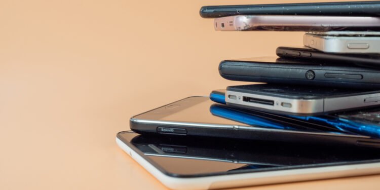 Telecom industry unites to deliver $40 smartphones across Africa