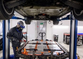 Battery replacements top €12,500 as Europe’s costliest car repairs in 2026 — Report
