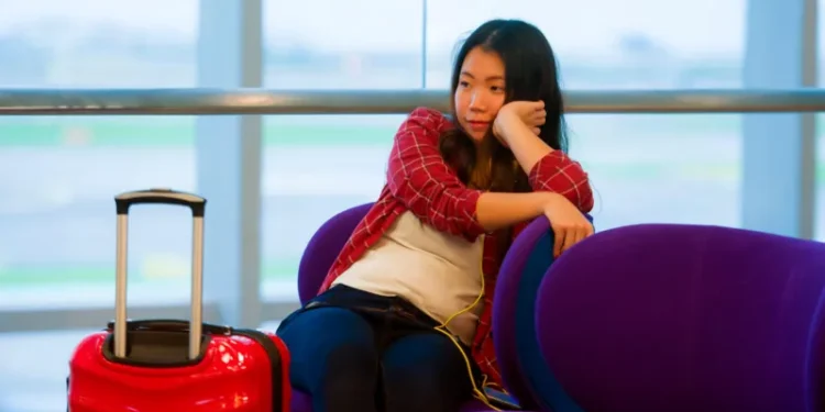 Airlines cancel UK flights