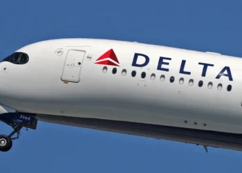 Delta Flight DL54 returns to Atlanta midway through Transatlantic journey
