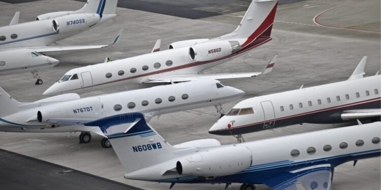 Foreign carriers tighten grip on Nigeria's $1.7bn international air travel market
