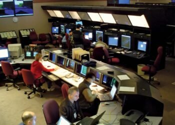 FAA bets $875m on AI to tackle air traffic congestion