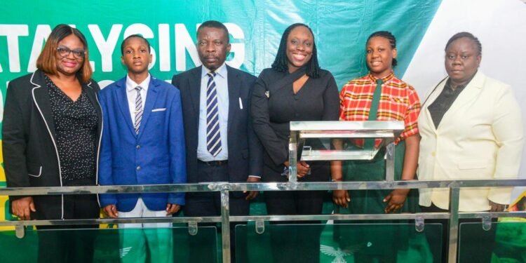 SEC, LCFE warn young Nigerians against social media investment scams